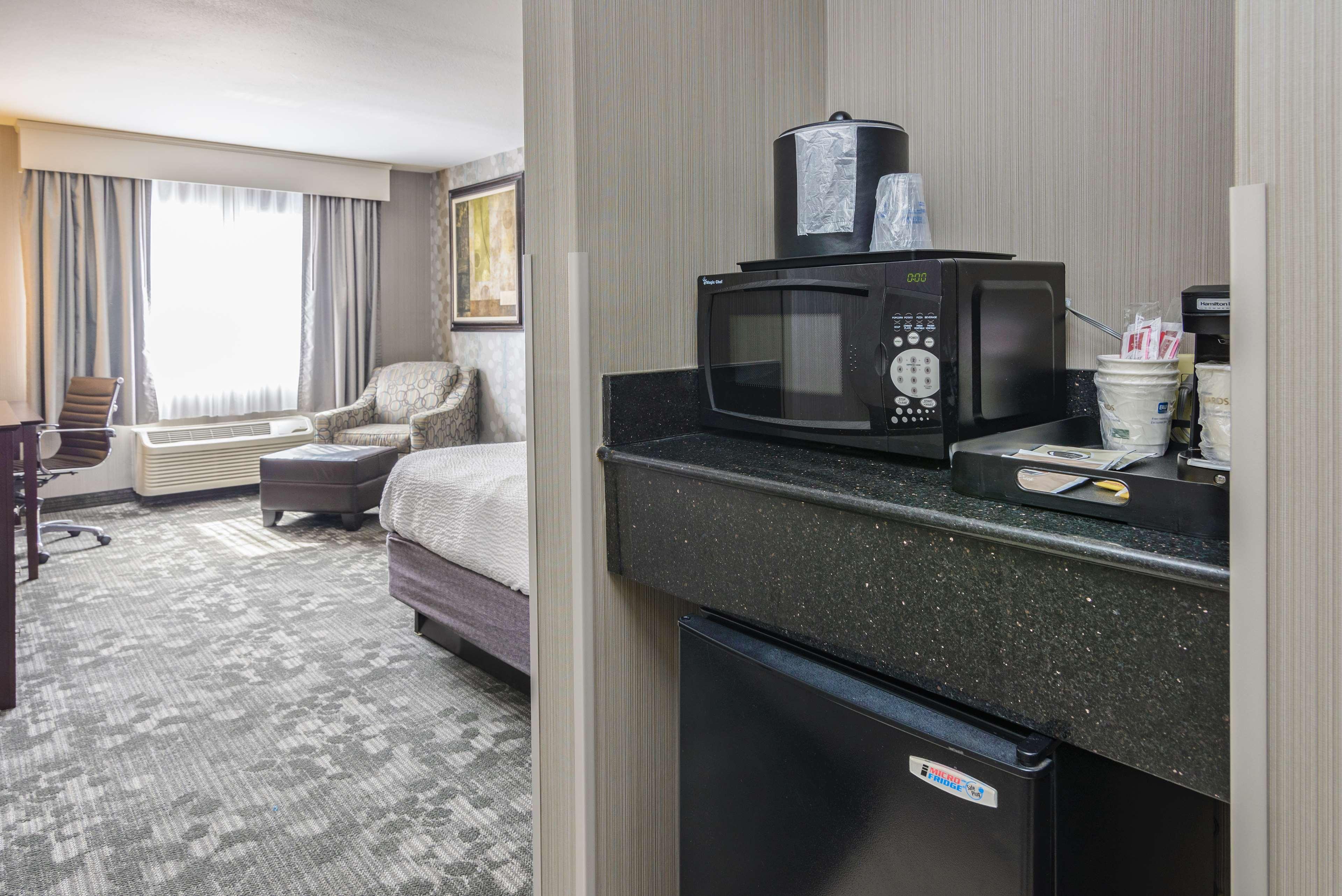 Best Western Concord Inn And Suites Bagian luar foto
