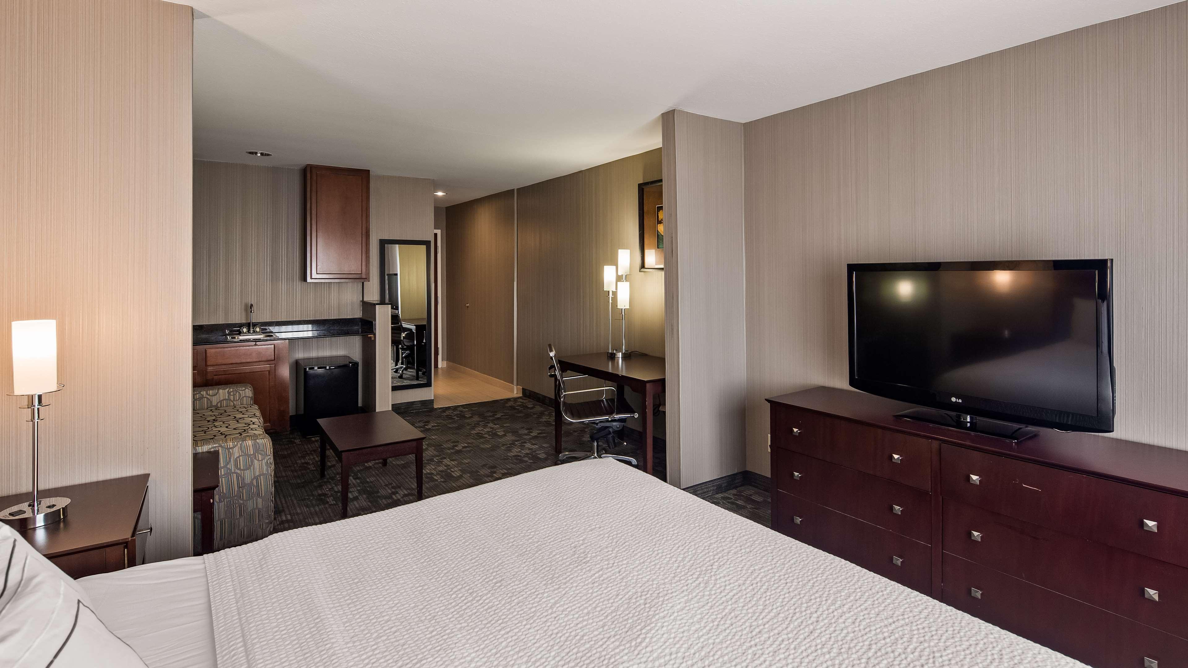Best Western Concord Inn And Suites Bagian luar foto