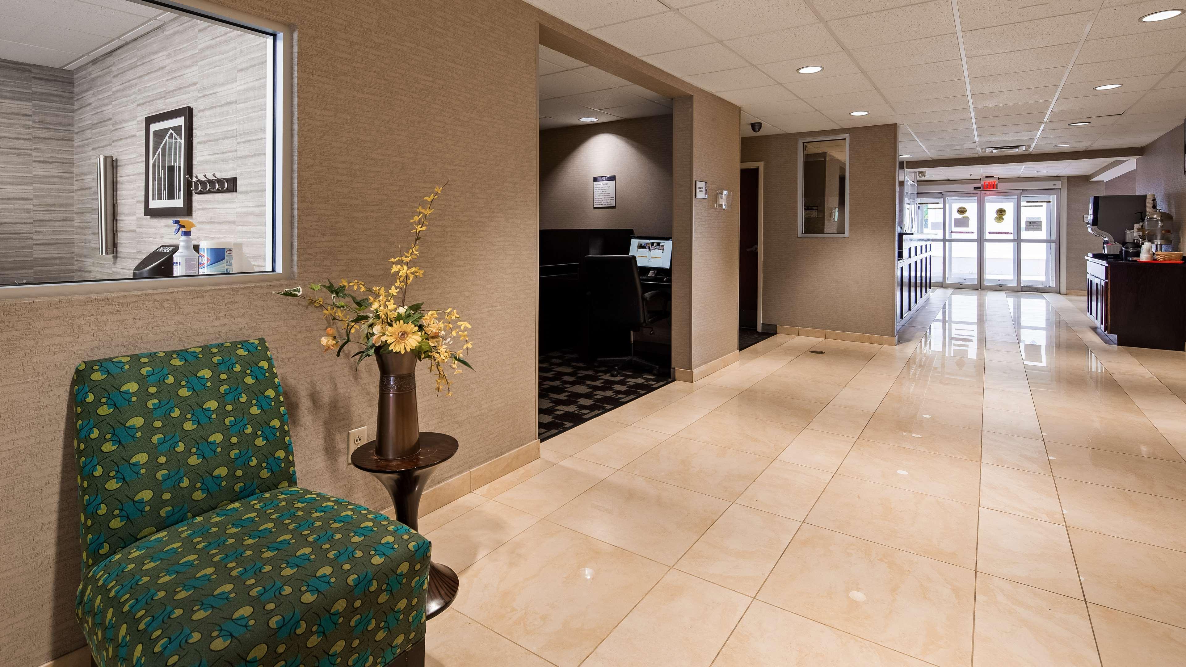Best Western Concord Inn And Suites Bagian luar foto