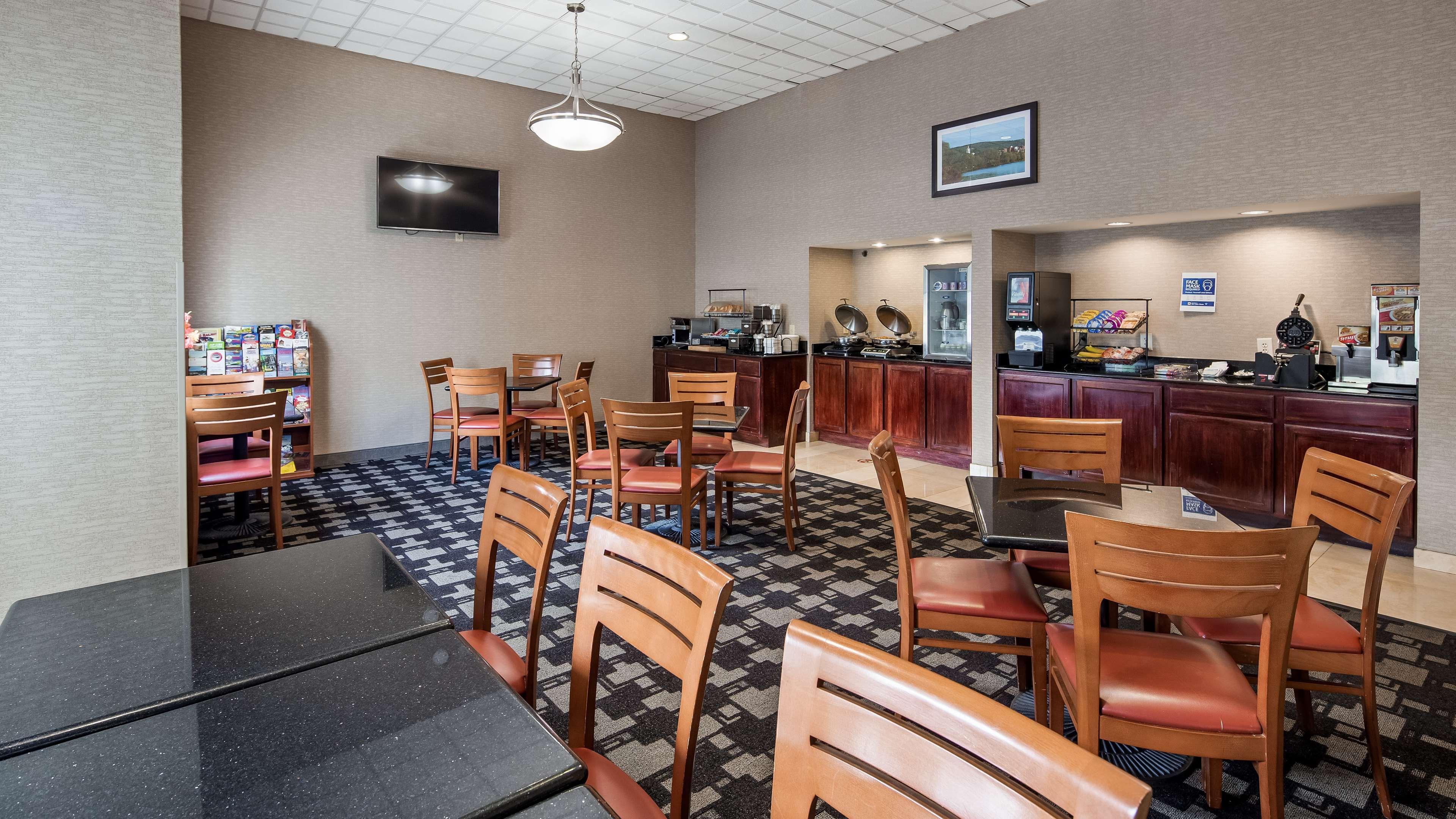 Best Western Concord Inn And Suites Bagian luar foto